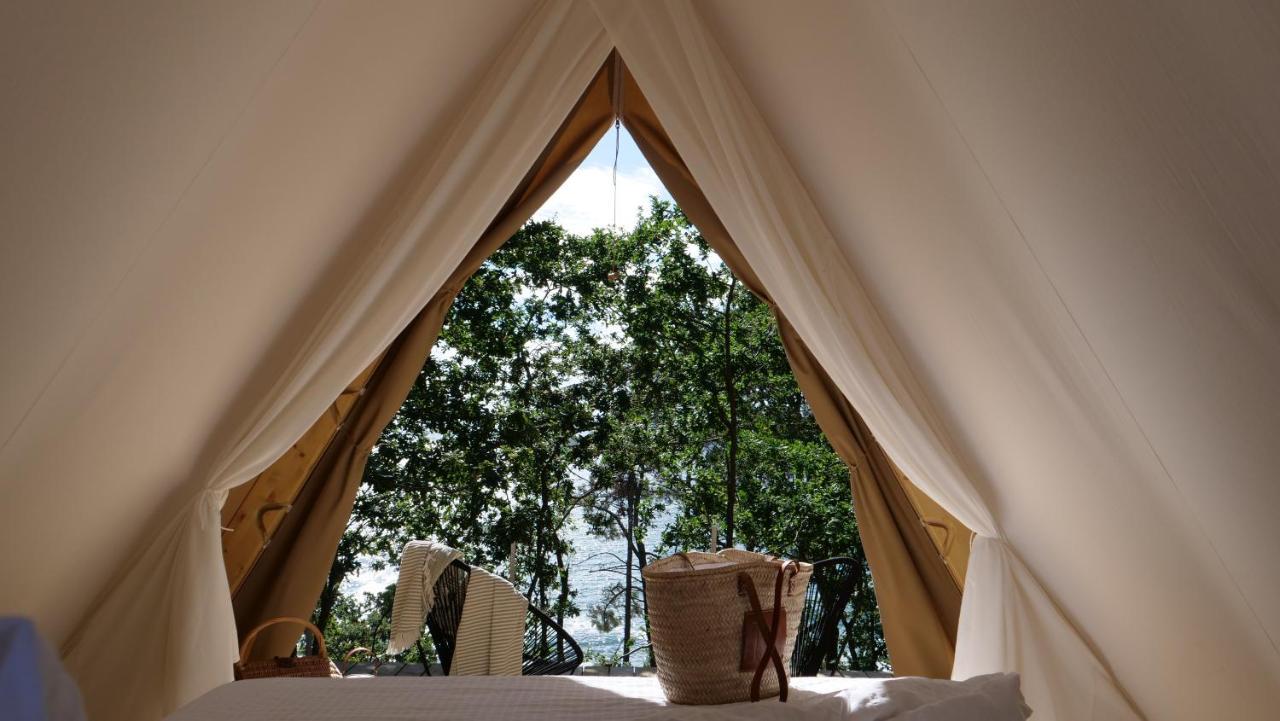 Amaraxe Ecoglamping Hotel Minortos Exterior foto